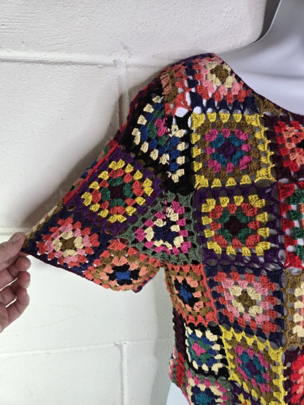 Farm Rio Brasilia Granny Square Crochet Cropped Sweater Knit Top - Picture 3 of 9